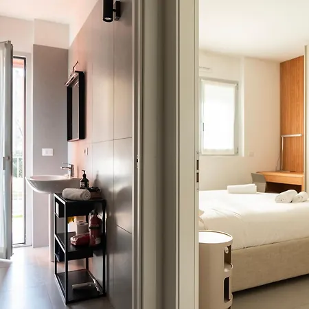San Siro Fiera - Youhosty Apartman *